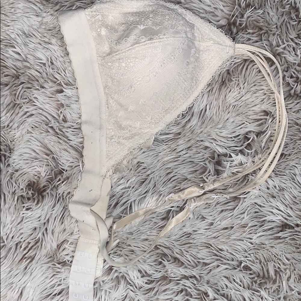 Bra - Picture 2 of 4
